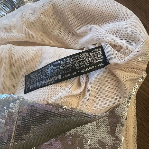 Zara. knit Swquined back 1-4 zip Dress Blouse. Special occasion. Silver. Size S - Picture 3 of 7